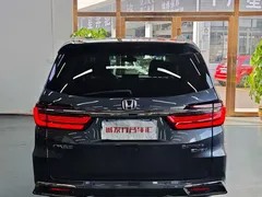 2022 Honda Odyssey 2.0L e:HEV — фото 27