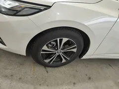 2021 Nissan Sylphy 1.6L XL CVT, белый — фото 23