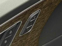 2022 Audi Q7 55 TFSI quattro S line Sport, чёрный — фото 6
