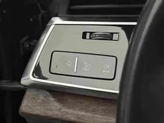 2022 Audi Q7 55 TFSI quattro S line Sport, чёрный — фото 8