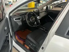 2023 Toyota Corolla 1.5L, белый — фото 4