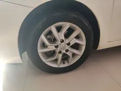 2021 Nissan Tiida 1.6L CVT, белый — фото 23