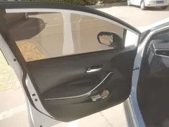2021 Toyota Corolla Hybrid 1.8L E-CVT Elite, белый — фото 7