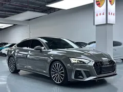 2022 Audi A5 Sportback 40 TFSI quattro Luxury Sport — фото 3