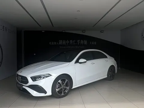 2023 Mercedes-Benz A-Class A 200 L Fashion
