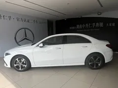 2023 Mercedes-Benz A-Class A 200 L Fashion, белый — фото 2