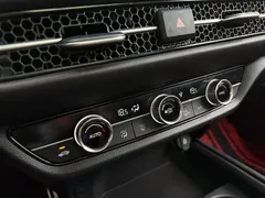 2022 Honda ZR-V 1.5T CVT Premium — фото 12