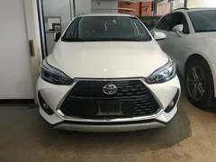 2021 Toyota Yaris L Zhixuan X 1.5L CVT Luxury, белый — фото 2