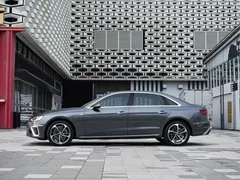 2020 Audi A4L 40 TFSI Fashion Dynamic — фото 4