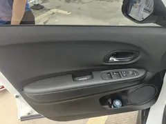 2022 Honda Vezel 1.5L CVT Pioneer, белый — фото 7