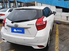 2021 Toyota Yaris L Zhixuan 1.5L CVT Leading, белый — фото 3