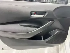 2021 Toyota Levin 185T CVT Advance, белый — фото 13