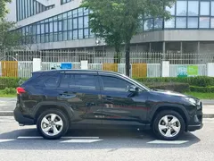2021 Toyota RAV4 2.0L CVT 2WD Fashion, чёрный — фото 7