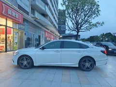 2022 Honda Accord 2.0L Hybrid, белый — фото 3