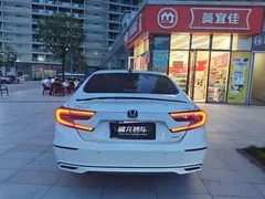 2022 Honda Accord 2.0L Hybrid, белый — фото 4