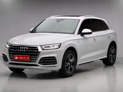 2022 Audi Q5L 40T Fashion