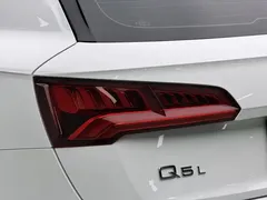 2022 Audi Q5L 40T Fashion, белый — фото 12