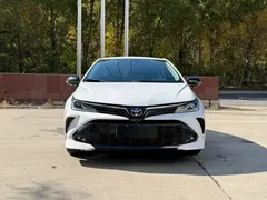 2021 Toyota Corolla TNGA 1.5L CVT GR Sport, белый — фото 2