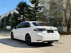 2021 Toyota Corolla TNGA 1.5L CVT GR Sport, белый — фото 7
