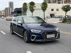 2020 Audi S4 3.0TFSI, синий — фото 3