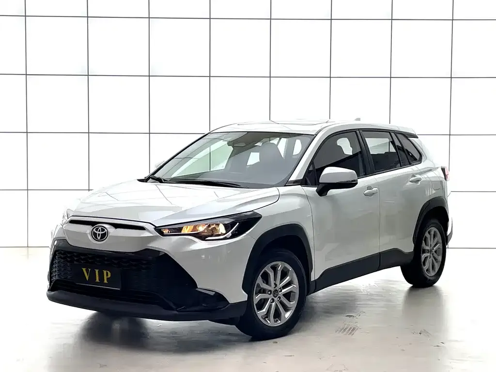 2023 Toyota Frontlander 2.0L CVT Leading