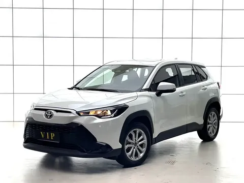 2023 Toyota Frontlander 2.0L CVT Leading