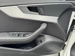 2022 Audi A4L 40 TFSI Luxury Sport, белый — фото 5