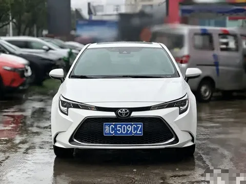 2022 Toyota Levin Hybrid 1.8H E-CVT Luxury