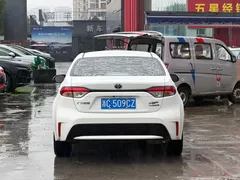 2022 Toyota Levin Hybrid 1.8H E-CVT Luxury, белый — фото 10