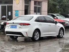 2022 Toyota Levin Hybrid 1.8H E-CVT Luxury, белый — фото 11