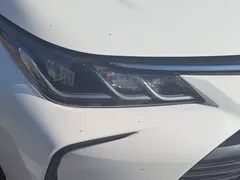 2023 Toyota Corolla 1.8L Hybrid Elite, белый — фото 6