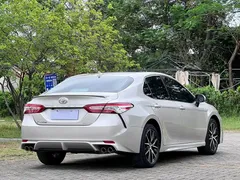 2021 Toyota Camry 2.0S Fashion — фото 3