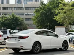 2020 Mazda 6 2.0L Luxury, белый — фото 2