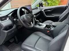 2022 Toyota Wildlander Hybrid 2.5L E-CVT 2WD Luxury Plus, белый — фото 7