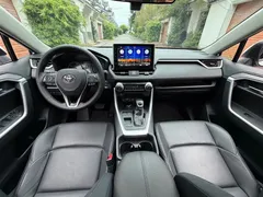 2022 Toyota Wildlander Hybrid 2.5L E-CVT 2WD Luxury Plus, белый — фото 9