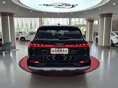 2023 Audi Q6 40 TFSI quattro Light, чёрный — фото 6