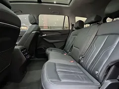 2023 Audi Q6 40 TFSI quattro Light, чёрный — фото 17