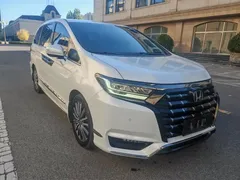2022 Honda Elysion 2.0L e:HEV Classic — фото 3