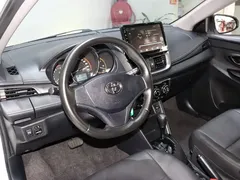 2021 Toyota Yaris L Zhixuan X 1.5L CVT Leading, белый — фото 6