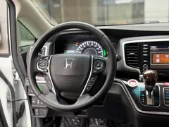 2021 Honda Odyssey 2.0L Premium, белый — фото 10