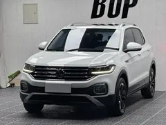 2021 Volkswagen Tacqua 1.5L AT, белый — фото 1