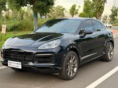 2022 Porsche Cayenne S Coupe 2.9T Platinum, чёрный — фото 1