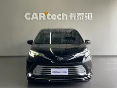 2021 Toyota Sienna 2.5L Hybrid Platinum, чёрный — фото 2