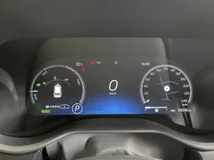 2021 Toyota Sienna 2.5L Hybrid Platinum, чёрный — фото 19