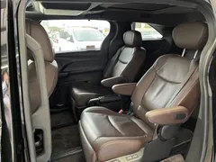 2021 Toyota Sienna 2.5L Hybrid Platinum, чёрный — фото 23