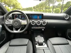 2022 Mercedes-Benz A-Class A 200 L Sedan Sport, белый — фото 12