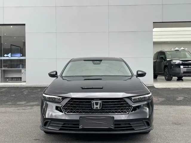 2024 Honda Accord 260TURBO Luxury