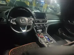 2018 Honda Accord 260TURBO Luxury, чёрный — фото 12