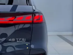 2023 Audi Q6 45 TFSI quattro Light, синий — фото 6