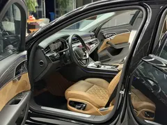 2021 Audi A8L 50 TFSI quattro Comfort, чёрный — фото 8